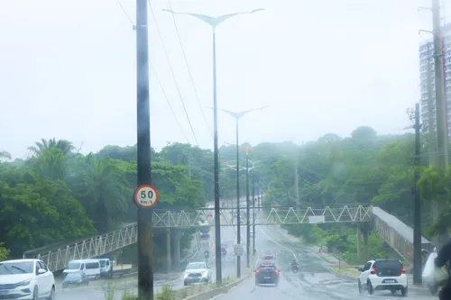 
				
					João Pessoa registra uma das maiores chuvas dos últimos 40 anos e volume supera média de maio
				
				
