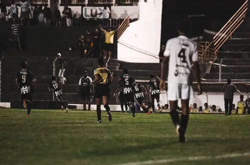 
				
					Jornal da Paraíba vai exibir os 2 jogos da final do Paraibano Sub-15 2025 entre Treze e Mixto-PB
				
				