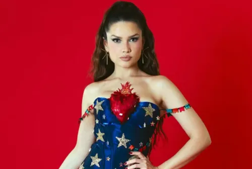 
				
					Juliette anuncia pausa na carreira de cantora: 'Estava virando obrigação e não amor'
				
				