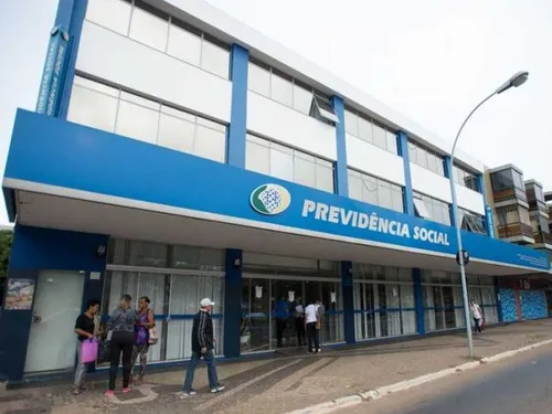 
				
					MPF denuncia fraudes que causaram prejuízo de R$ 4 milhões ao INSS na Paraíba e em outros estados
				
				