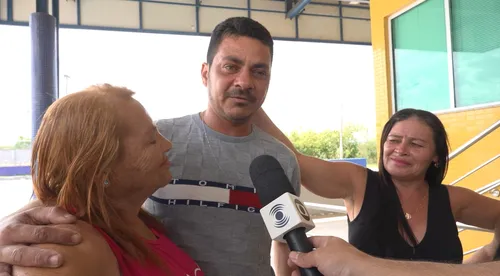 
				
					Mãe reencontra filhos que não via há 40 anos: ‘emocionante'
				
				