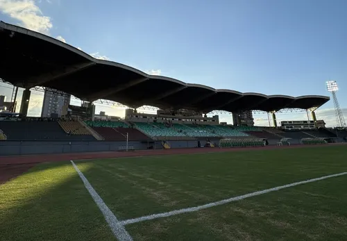 
				
					Maringá x Botafogo-PB pela Série C 2025: onde assistir, prováveis escalações e arbitragem
				
				