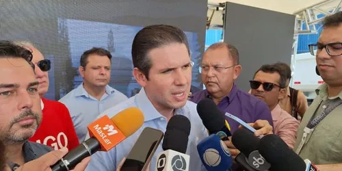 
				
					Na Paraíba, Hugo Motta antecipa reunião com o governo para tentar barrar aumento do IOF
				
				