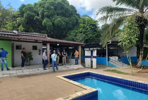 
				
					Pacientes de comunidade terapêutica são resgatados após denúncia de agressões na Paraíba
				
				
