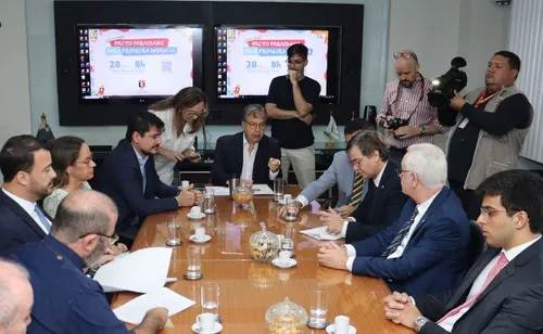 
				
					Parceria entre Hospital Padre Zé e Prefeitura de João Pessoa é renovada após acordo
				
				