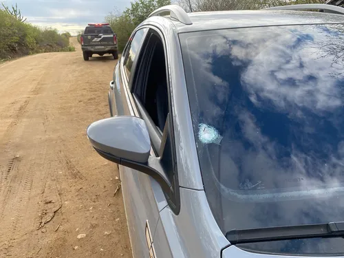 
				
					Homens são mortos após tentativa de assalto a policial militar e juíza, no Agreste da Paraíba
				
				