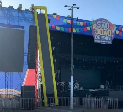 
				
					Prefeitura de Sapé é denunciada por montar palco para São João antes da licitação
				
				