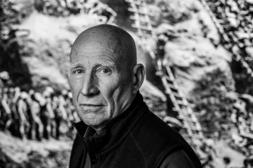 
				
					Sebastião Salgado, um dos maiores nomes da fotografia do mundo, morre aos 81 anos
				
				
