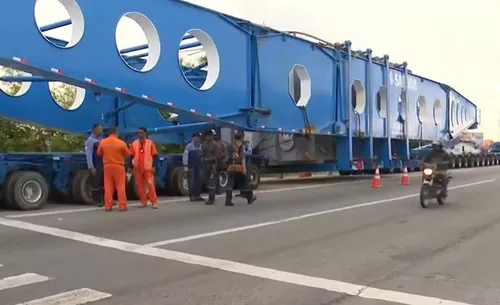 
				
					Segundo transformador gigante: saiba porque comboio é tão grande e como funciona abastecimento
				
				