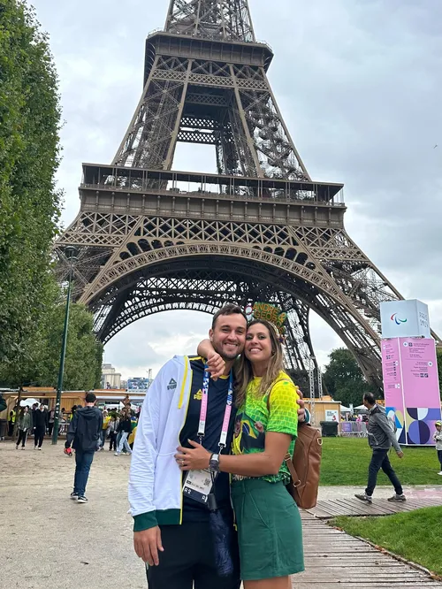 
				
					Sorte no jogo e no amor:  Andressa e George comemoram parceria de mais de uma década
				
				