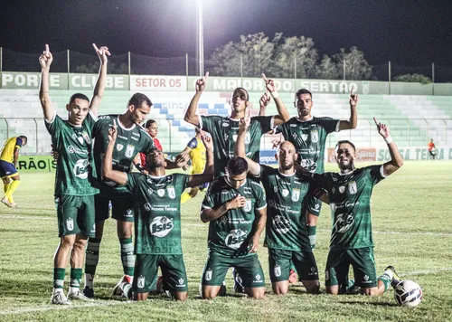 
				
					Sousa repete roteiro e se despede cedo da Série D: os 7 pecados que explicam mais uma queda
				
				