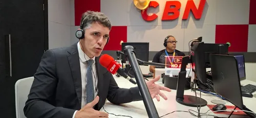 
				
					Tovar acena para Cícero, fala sobre PSDB e diz que Bruno continua distante com aliados
				
				