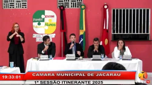 
				
					Vereador de Jacaraú causa revolta ao dizer que servidora “deveria apanhar” em sessão pública
				
				
