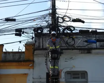 MPF recomenda suspender retirada de fios de internet nos postes de João Pessoa