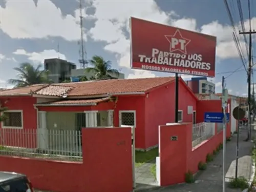 
				
					Quatro disputam eleição à presidência do PT da Paraíba neste domingo (6)
				
				