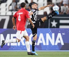 Arthur Cabral entra no 2° tempo e "salva" Botafogo na Copa Sul-Americana