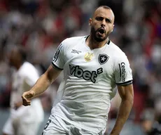 Arthur Cabral faz primeiro gol pelo Botafogo e projeta evolução com novo treinador
