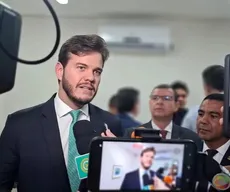 Bruno sanciona lei que cria a secretaria de Defesa do Consumidor em Campina Grande