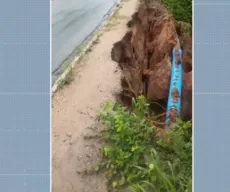 Cratera se abre e interdita parcialmente ladeira que liga Bancários ao Altiplano, em João Pessoa