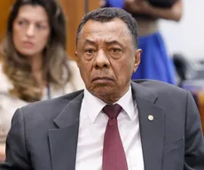 Com filho no Governo Lula, Damião passa a ignorar por completo chapa de Efraim na Paraíba