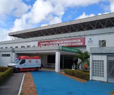 Mulher é presa após esfaquear a própria mãe em Cabo Branco, em João Pessoa