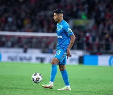 Douglas Santos pode ser campeão russo pelo Zenit neste domingo