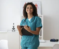 Empregos em alta em 2026: veja os 25 cargos que vão crescer no Brasil