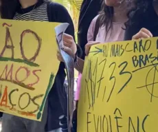 Estudantes da UFPB  protestam contra novo preço do RU, que passa a ser mais de R$ 17