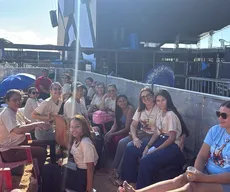 Frei Gilson em João Pessoa: fãs chegam nove horas antes do início do evento