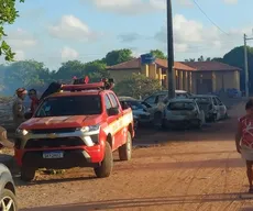 Incêndio destrói carros estacionados em área de vegetação seca em Barra de Mamanguape