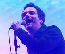 Indicado ao Oscar, Wagner Moura também canta em banda e já assumiu os vocais da Legião Urbana