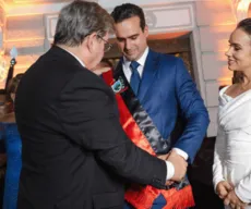 João Azevêdo renuncia para disputar Eleições 2026 e Lucas Ribeiro assume o Governo da PB