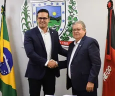 Lucas Ribeiro assume governo interino da Paraíba a 'um pé' de virar titular