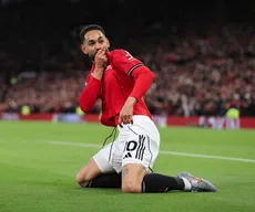 Matheus Cunha minimiza promessa de torcedor do United por corte de cabelo: “não estou nem aí”