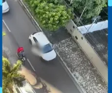Mulher é arrastada por carro dirigido pelo ex-namorado e fica ferida, em João Pessoa