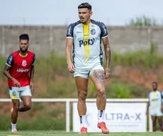 Multa de R$ 2 milhões deve impedir estreia de Tiquinho Soares contra o Santos