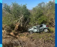 Professor morre e homem fica ferido em acidente no Sertão da Paraíba