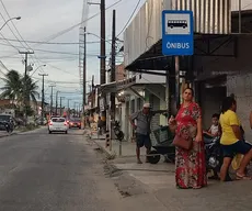 Quase 60% das paradas de ônibus de João Pessoa não têm abrigo para passageiros