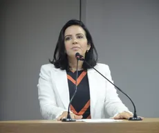 Pollyana diz que "contraordem" de João Azevêdo barrou Pedro Ivo no Desenvolvimento Humano