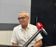Cícero critica parcelamento das convocações para concurso da Educação do Estado