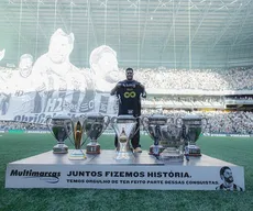 Despedida de Hulk do Atlético-MG conta com festa da torcida, mosaico 3D e gol de Arthur Cabral