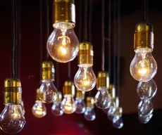 Governo renova contratos com distribuidoras de energia na PB e mais 12 estados