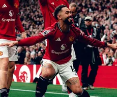 Matheus Cunha marca em clássico, e Manchester United garante retorno à Liga dos Campeões