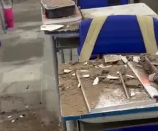 Parte de teto de escola cai em Guarabira e aluna é atingida