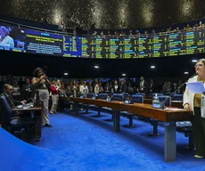 Senado aprova aposentadoria especial a agentes de saúde considerada 'pauta bomba' para governo