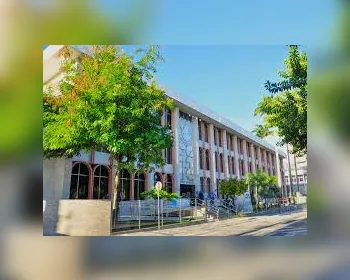 ALPB convoca sessão extraordinária para votar aumento de taxas em cartórios e gratificação da PM