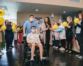 Adolescente que recebeu primeiro transplante cardíaco pediátrico da PB deixa hospital