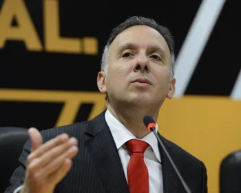 Aguinaldo Ribeiro vence disputa com Efraim e assume federação União Progressista na Paraíba