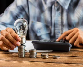 Bandeira vermelha é mantida pela Aneel na conta de energia de novembro