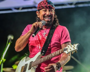 Bell Marques comanda bloco Vumbora na Via Folia nesta sexta-feira (6), em João Pessoa